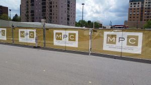 construction-fence-mesh-banner-sign-partners001