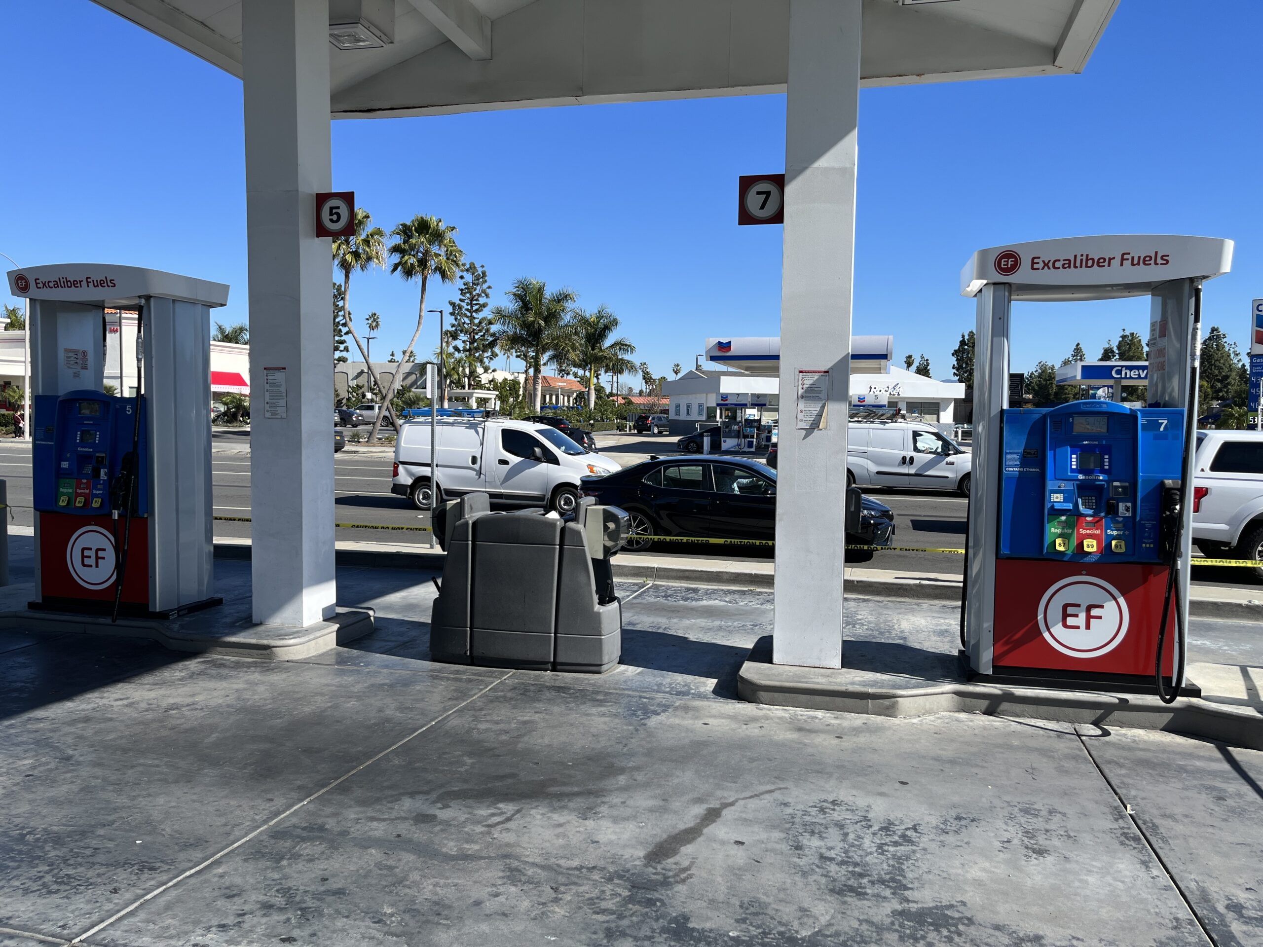 Gas Station Rebranding Requires a Professional Sign and Graphics Company in Anaheim CA