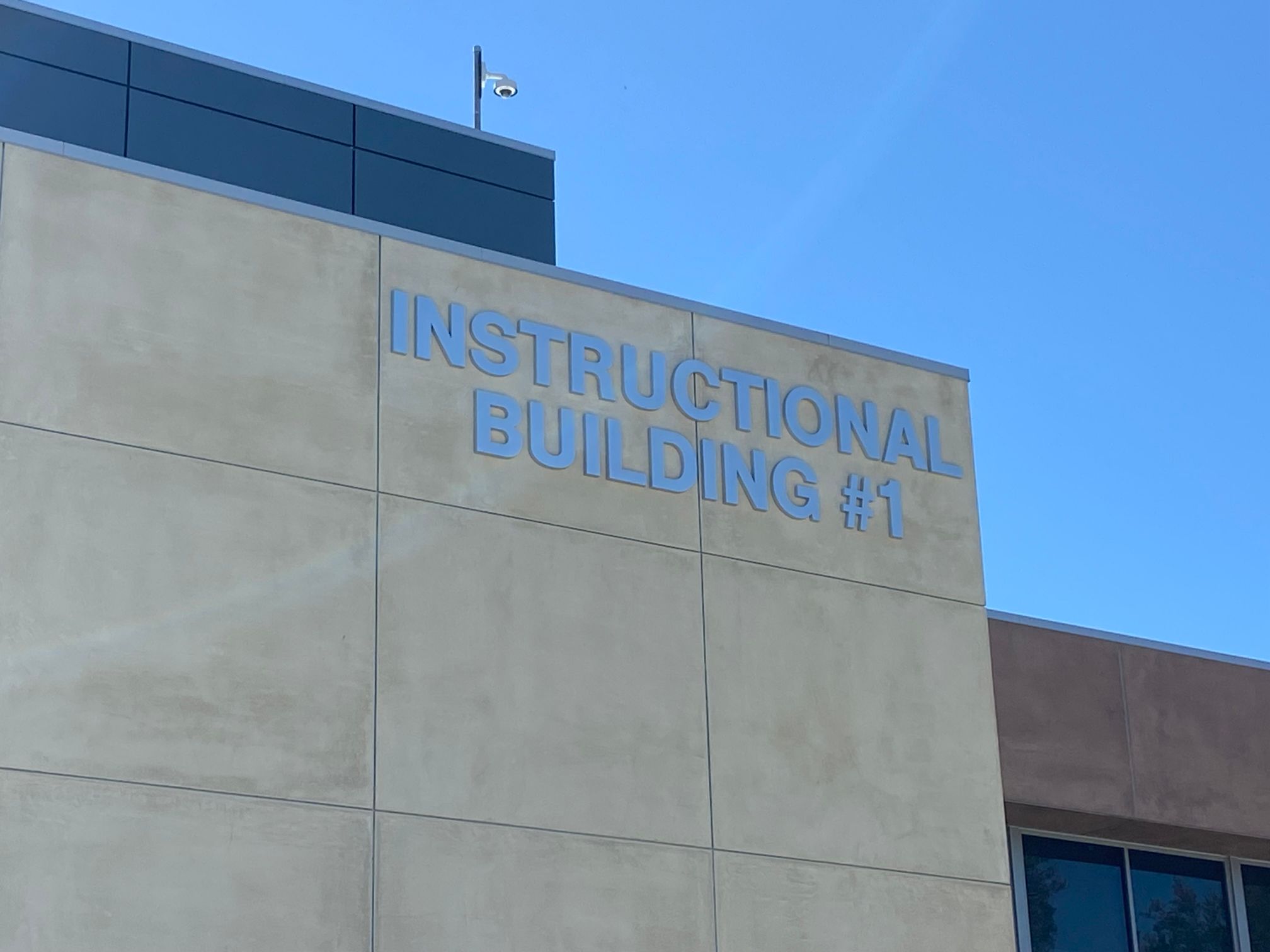brushed aluminum building lettering and logos in los angeles, ca
