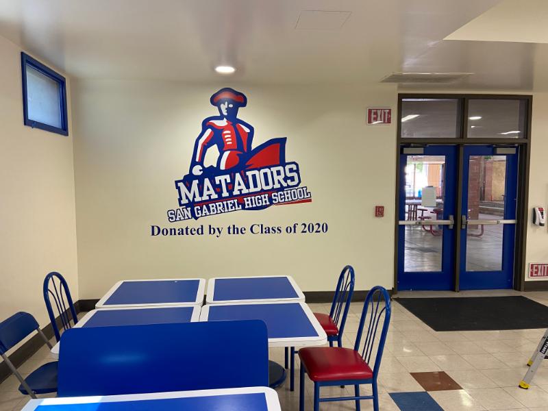 wall decals and lettering for schools in los angeles