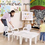 Kid-friendly PVC-free wallpaper is safe for school rooms. 