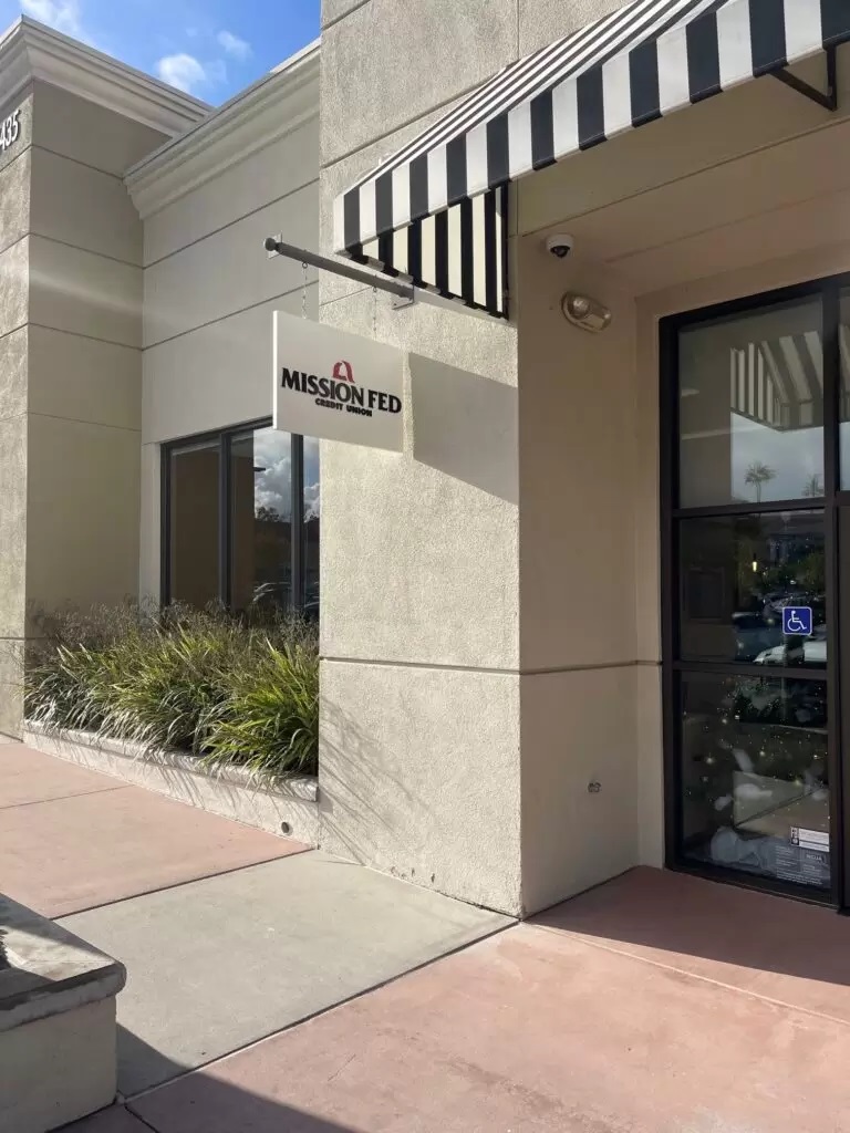 Stylish Building Signs in San Diego County Install Perpendicular to the Wall