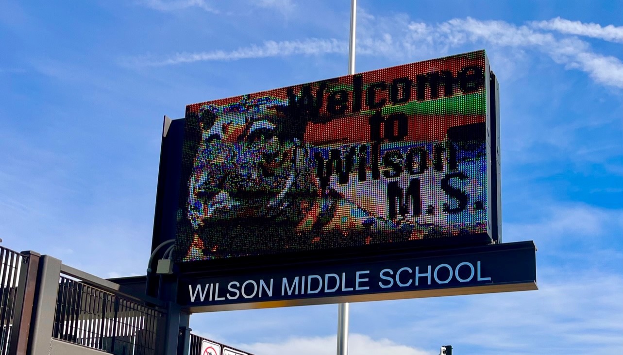 Digital Marquee Signs Wilson Middle School