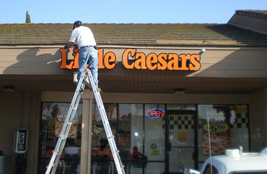 Best commercial sign company near me in Overland Park KS