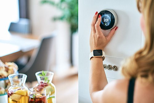 Smart Thermostat vs Programmable