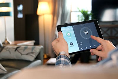 Fort Smith, AR Local AC Company Talks About Standard vs. Smart Thermostats