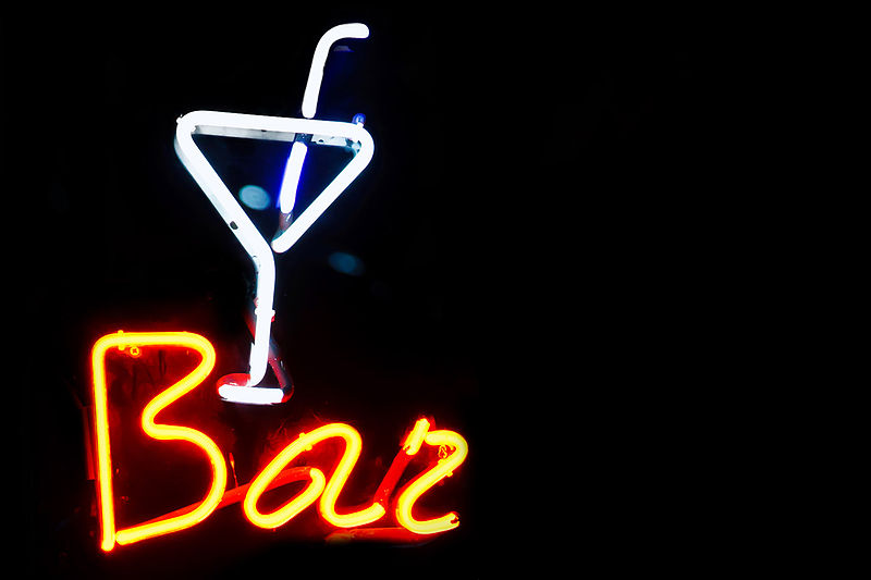 RICHMOND, VA - Putting Your Neon Sign to Work for Your Local Business