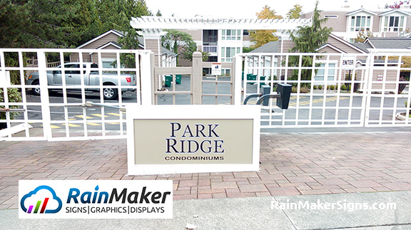 Monument-sign-01-condominium-condo-rainmaker-redmond-wa