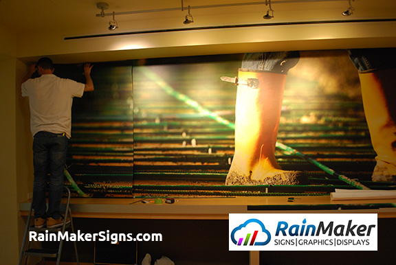 kirkland-wa-wall-mural-installation-rainmaker-signs