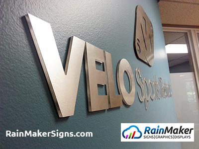 Bellevue-WA-lobby-signs-rainmaker-signs