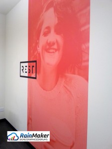 rainmaker-signs-creates-mural-for-not-for-profits-seattle