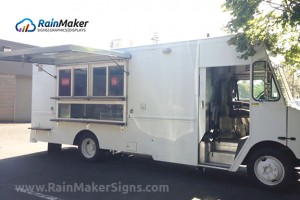 RainMaker-Signs-Unwrapped-Food-Truck