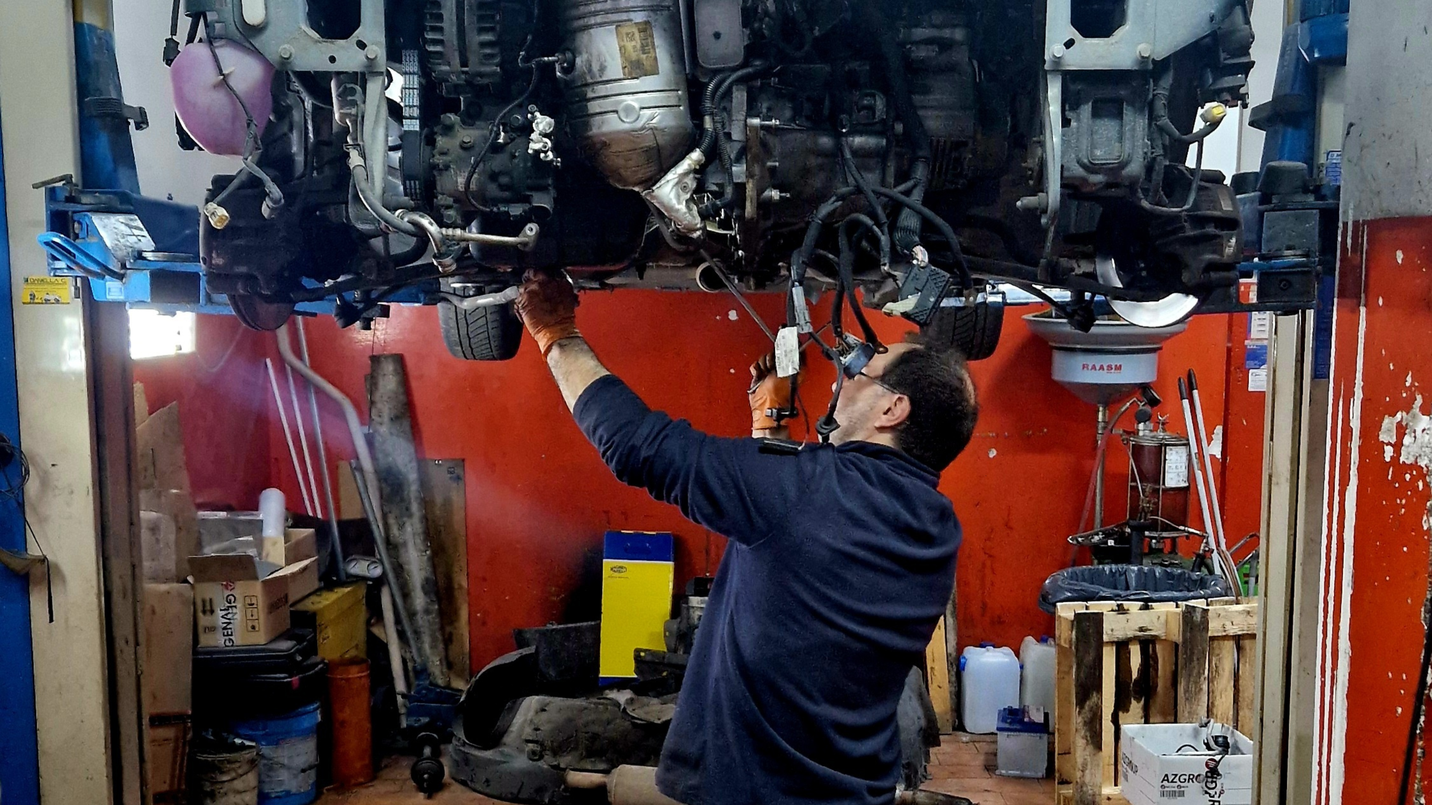 Piedmont, CA - Auto Shop Offers Transmission Repair Services for Smooth Shifting