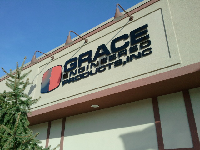 The Face of Your Store: Outdoor Signs