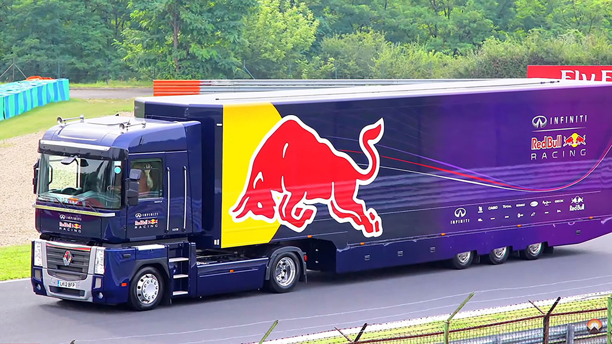 Normal, IL - Types of Custom Vehicle Wraps & Graphics from a Sign Company