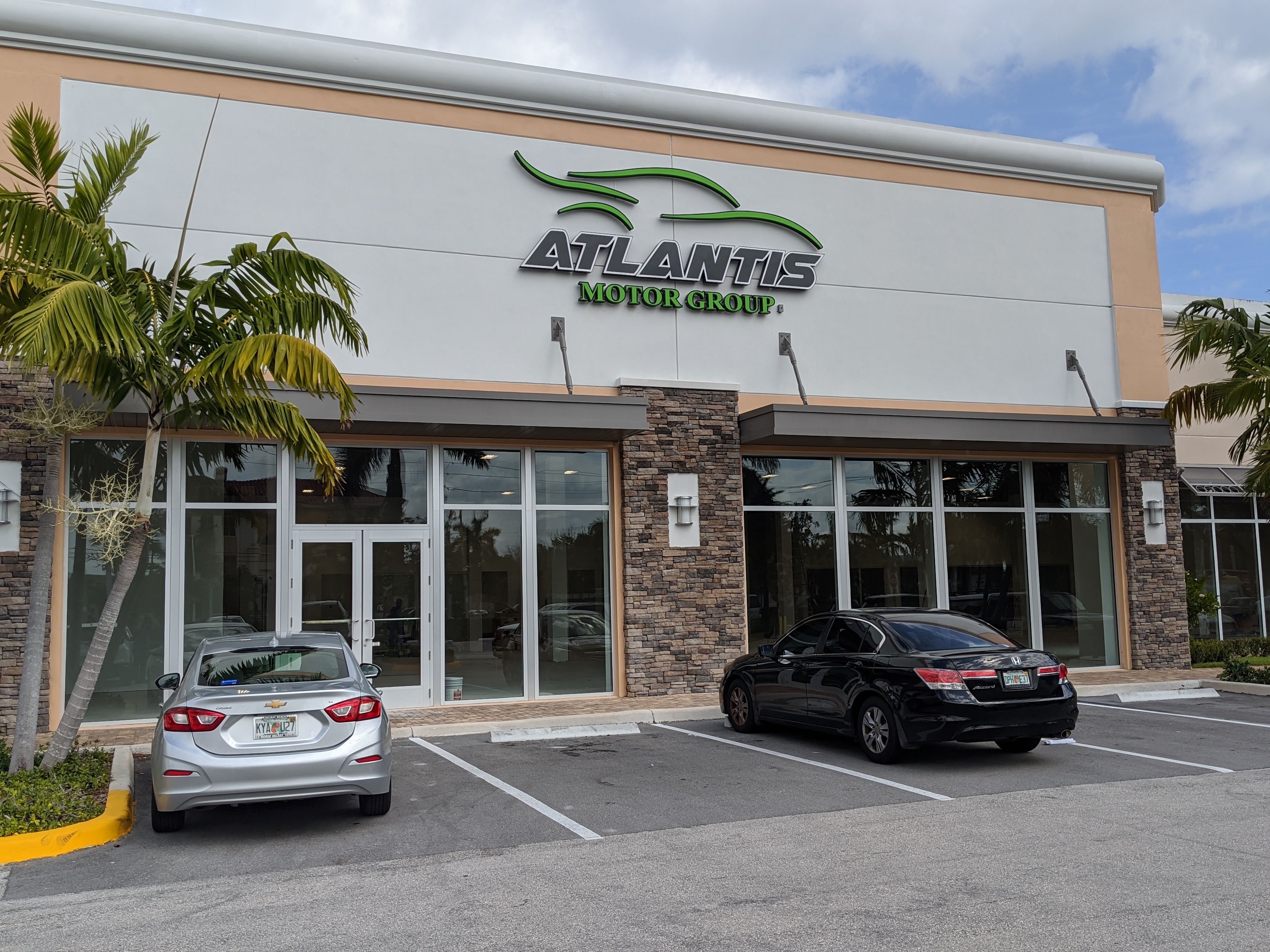 Boca Raton, FL - Benefits of LED Illuminated Business Signs for your company