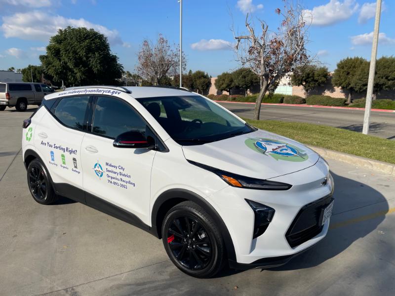 vehicle decals and lettering in orange county, ca