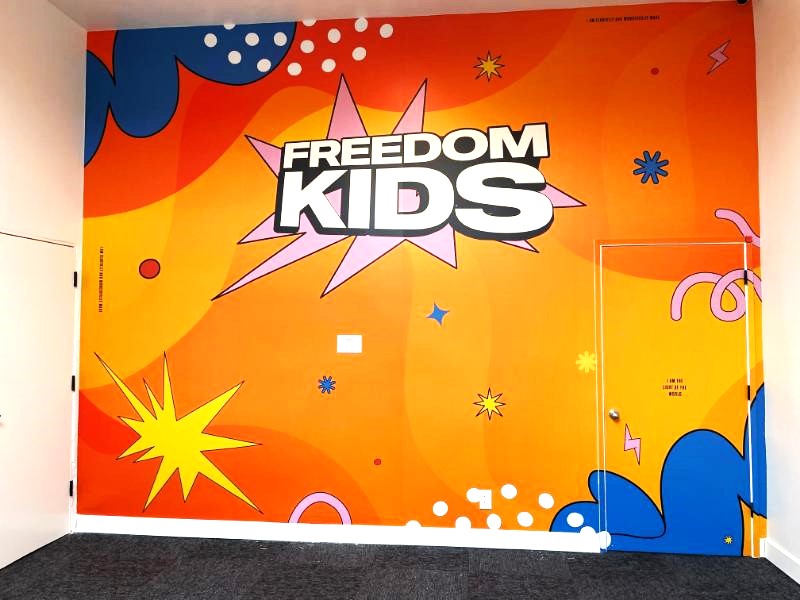 custom wall wraps and graphics for kids in los angeles, ca