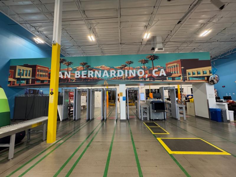 wall graphics and decals for warehouses in san bernardino, ca