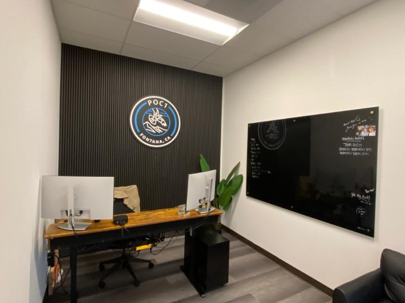 3d acrylic logos for offices in los angeles, ca