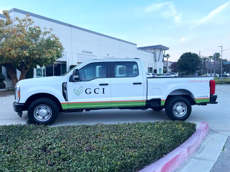 commercial truck graphics in anaheim, ca