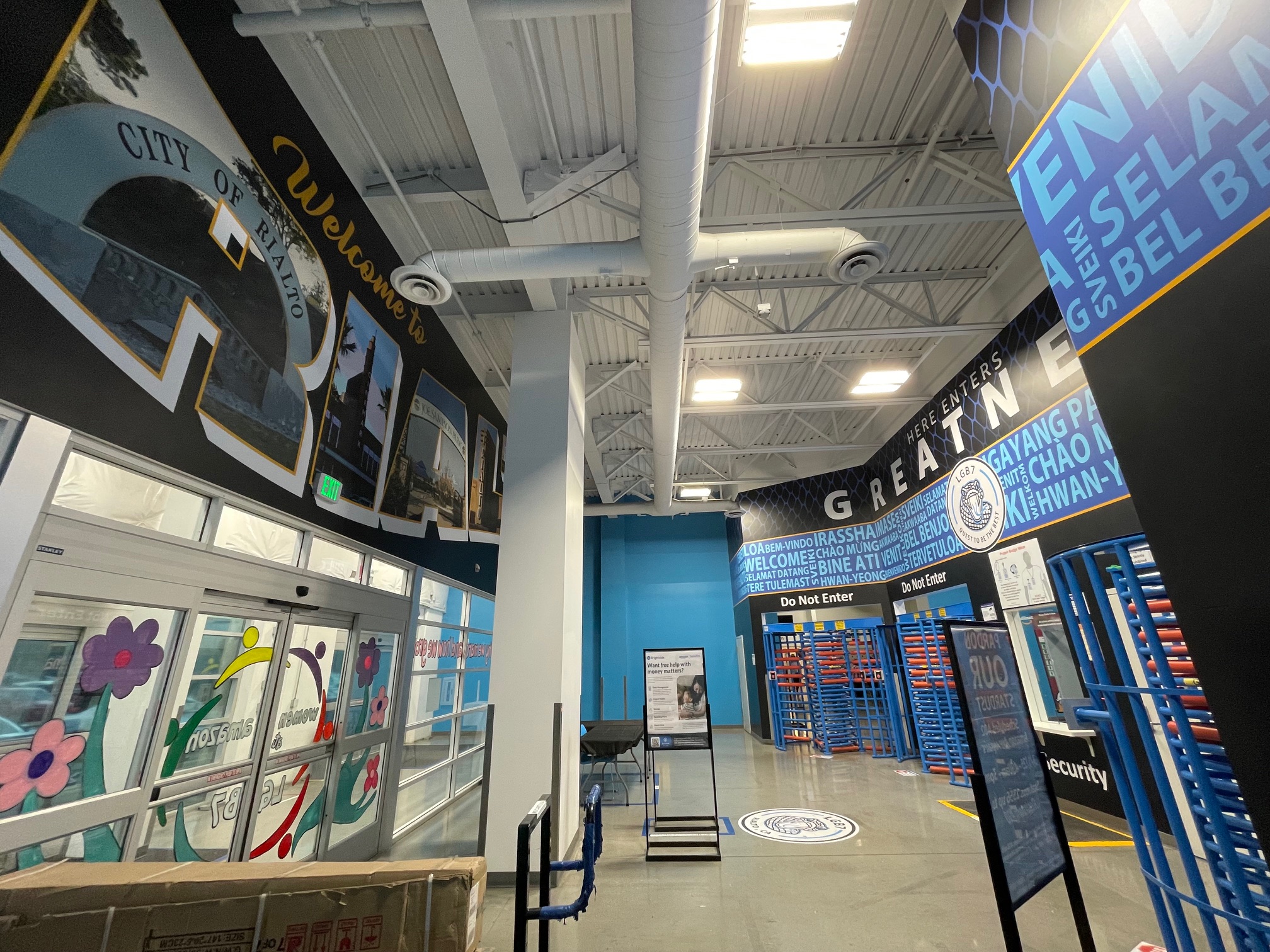 custom designed printed wallpaper for warehouses in rialto, ca