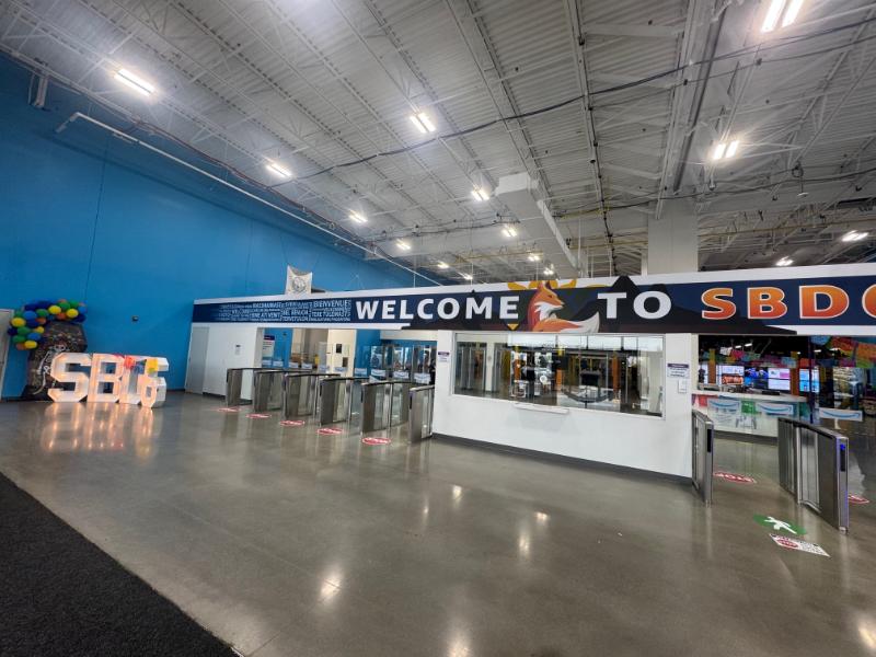 word wall graphics for warehouses and distribution centers in ontario, ca