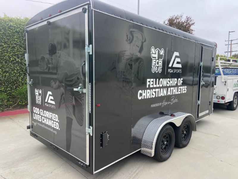 orange county, ca enclosed trailer graphics and wraps(