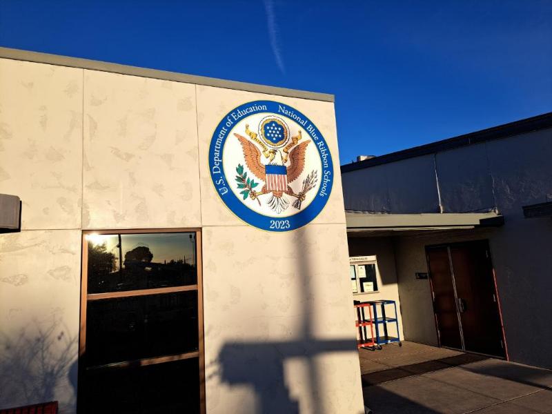 Distinguished SChool signs in orange county, ca