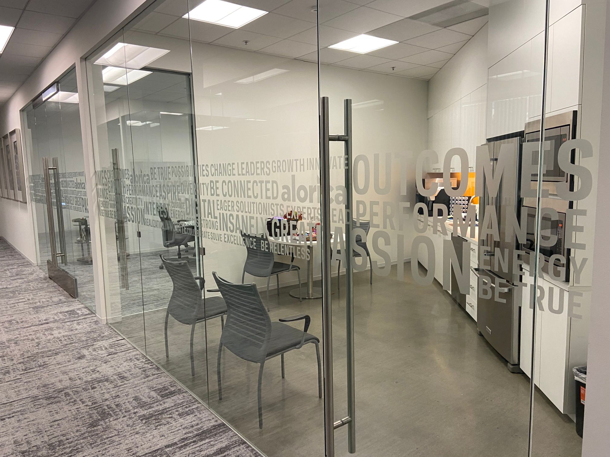 etched and frosted glass graphics in Irvine CA