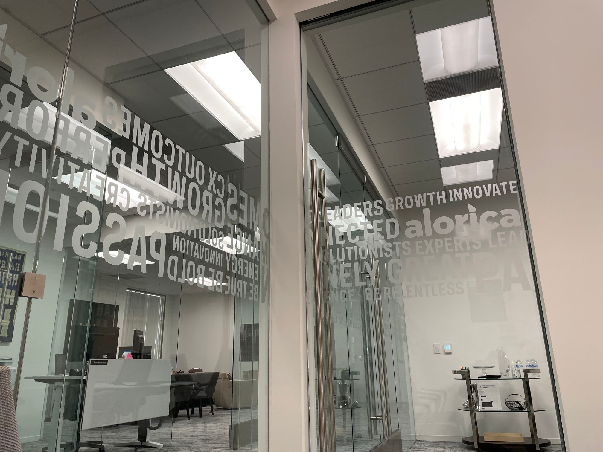 etched and frosted glass graphics in Irvine CA