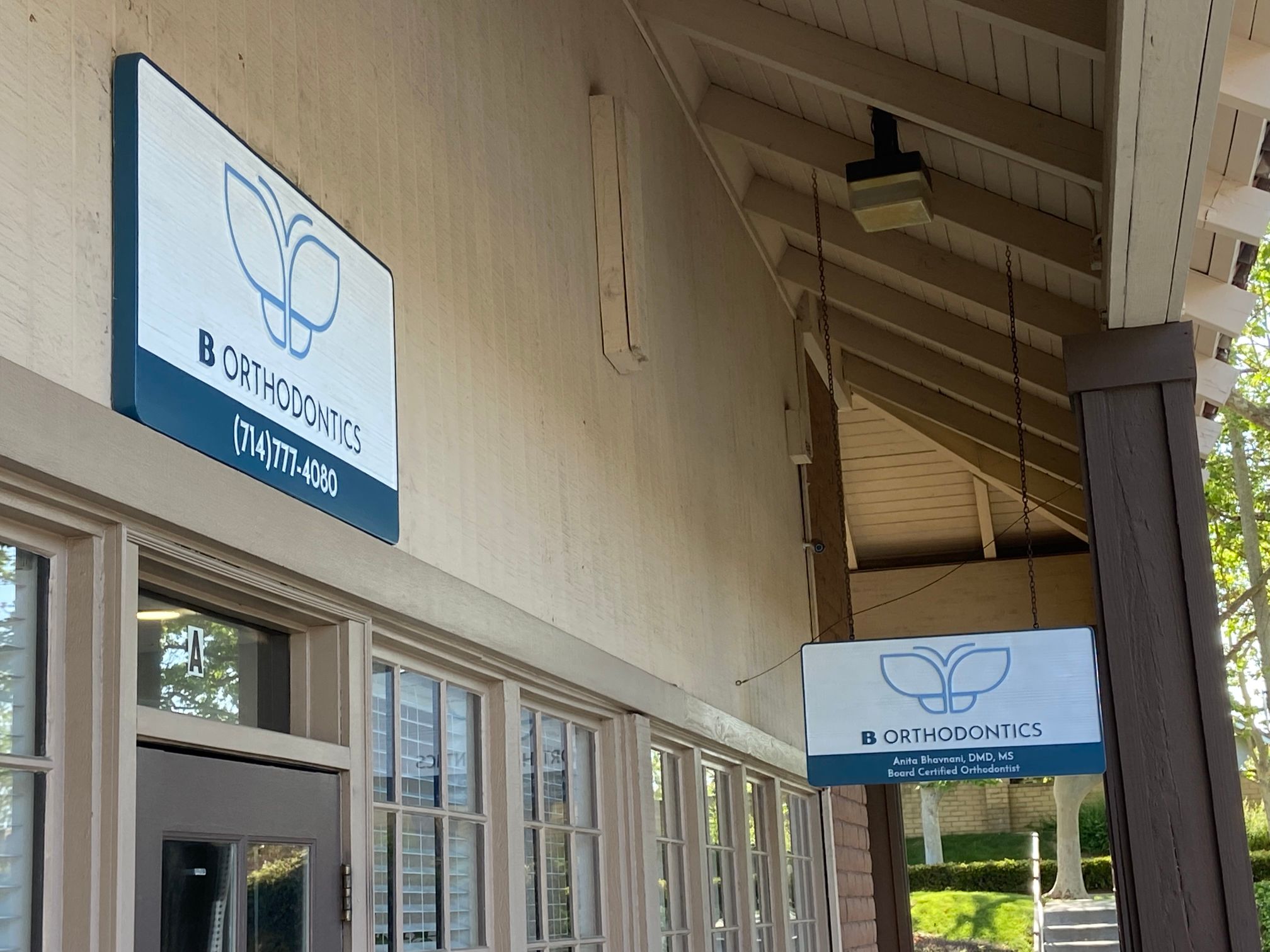 Rebranding Is Opportunity for New Exterior Signs for Businesses in Yorba Linda cA
