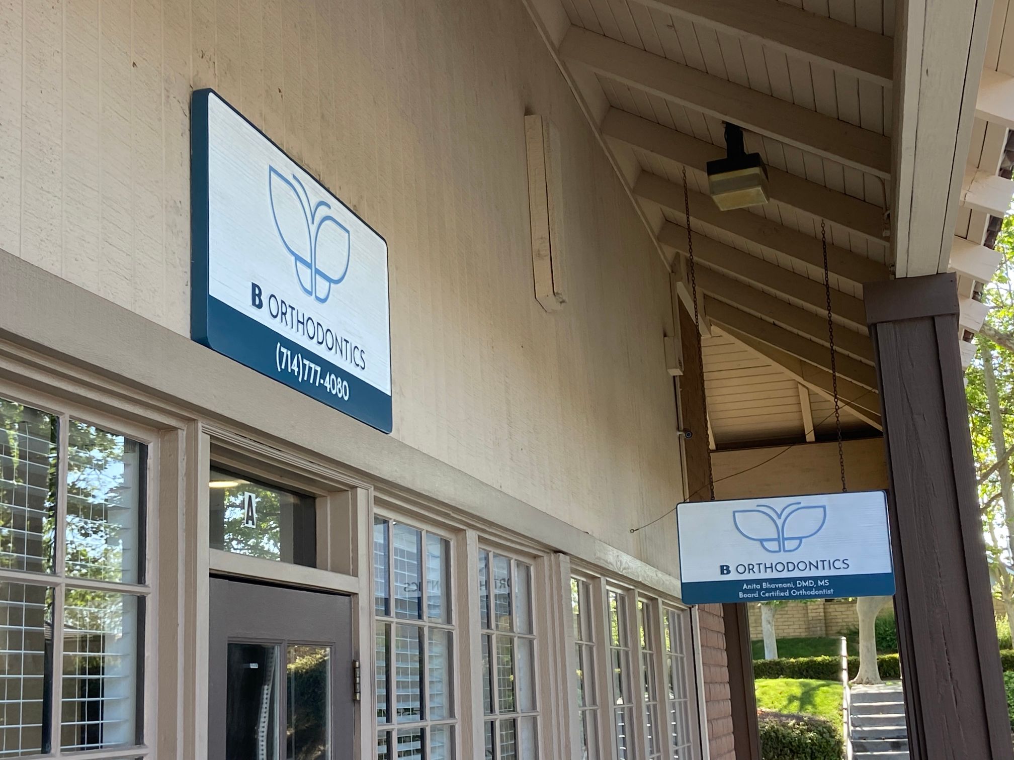 Rebranding Is Opportunity for New Exterior Signs for Businesses in Yorba Linda cA