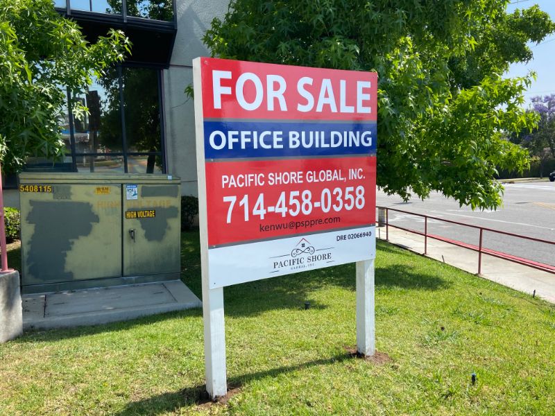Commercial Property “For Lease” Signs & Graphics Close Vacancies in Anaheim CA