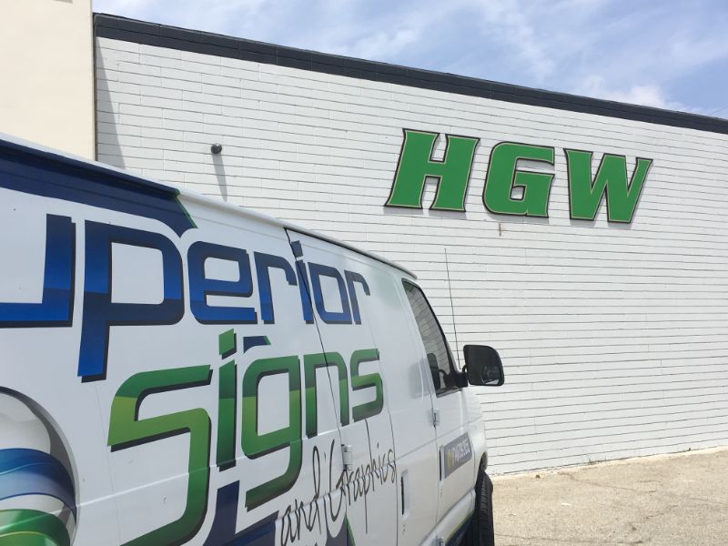 building signs for Los Angeles manufacturers