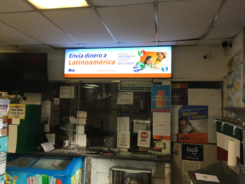 Exterior Signs for Retailers in Los Angeles County CA