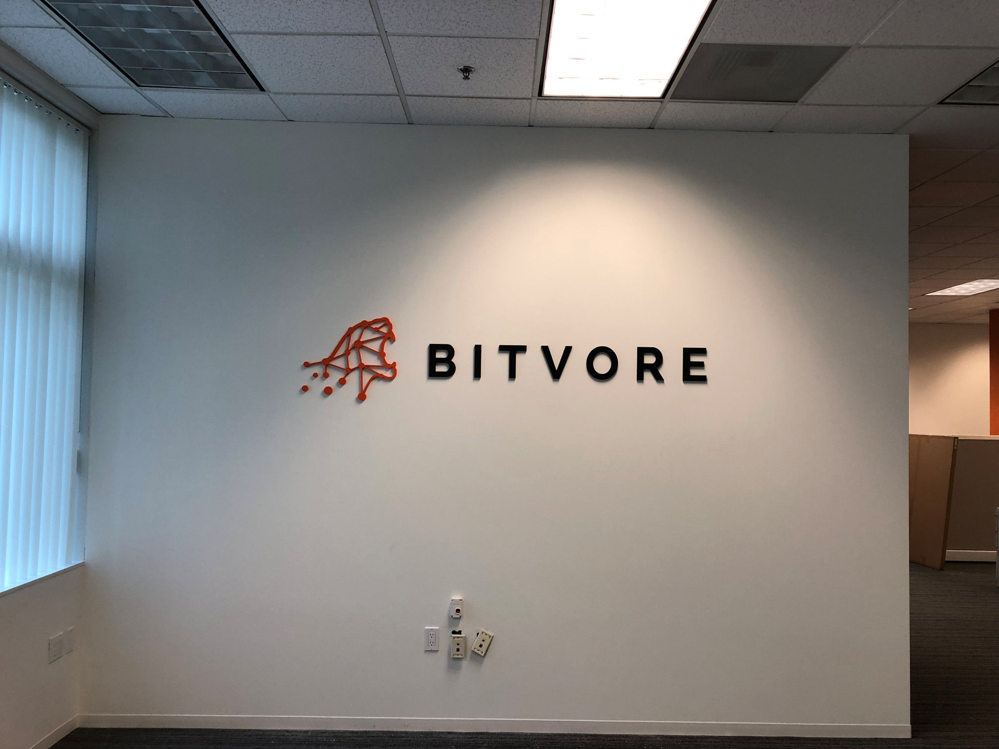custom lobby logo signs for offices in Irvine CA