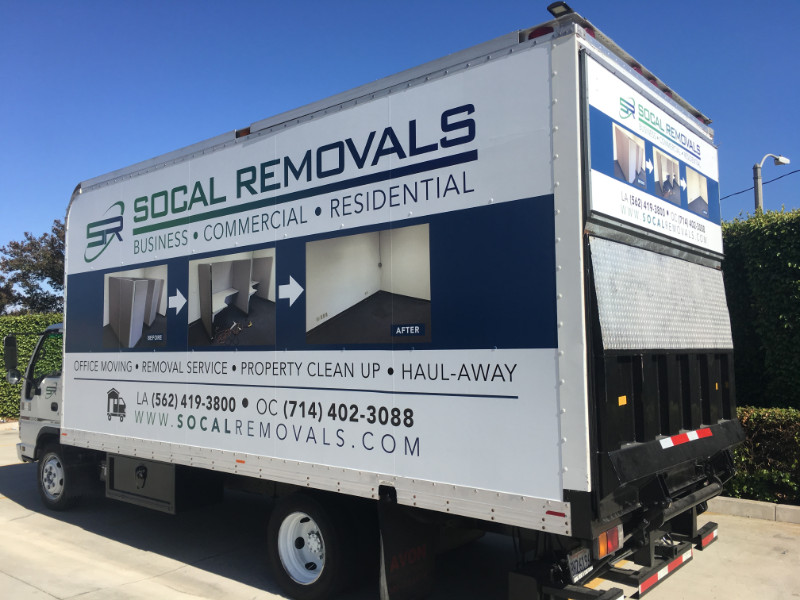 Box Truck Graphics for Hawaiian Gardens CA