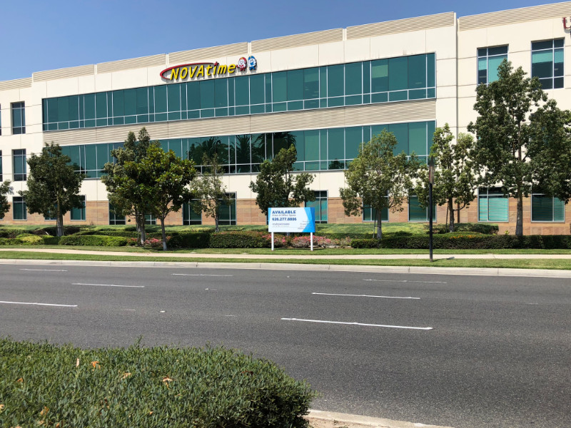 Commercial Real Estate Signs Orange County 