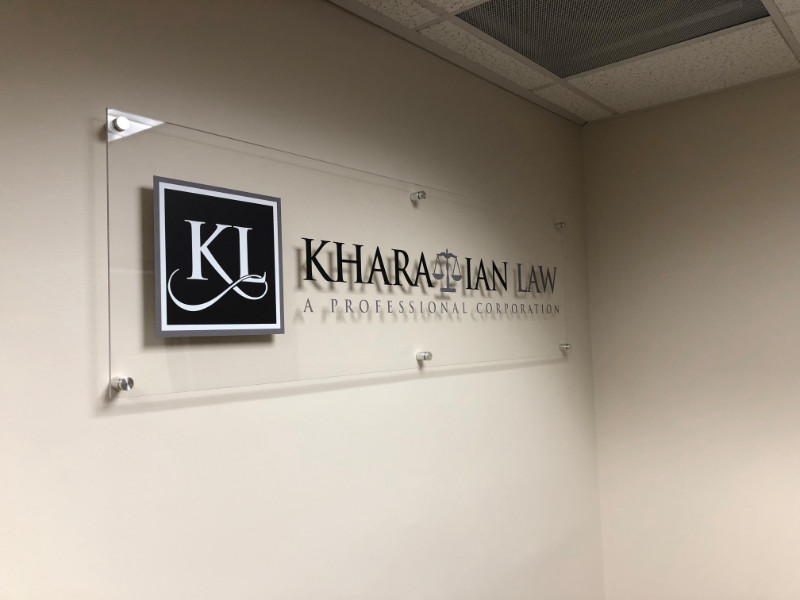 attractive lobby sign options for businesses in Orange County