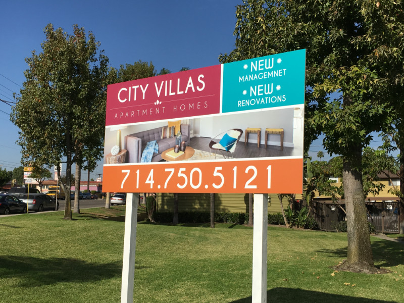 apartment signs and graphics