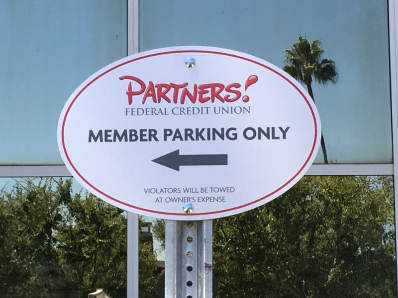 Custom Parking Lot Signs for New Businesses in Anaheim CA