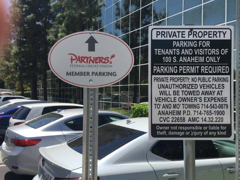 Parking Signs for New Businesses in Orange County CA