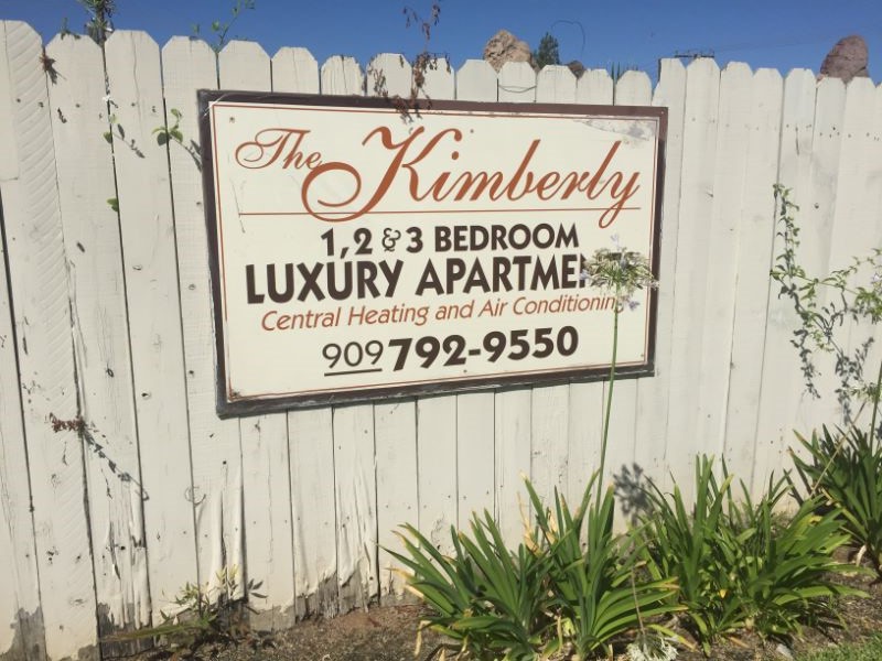 Signs for Apartment Complexes in Orange County cA
