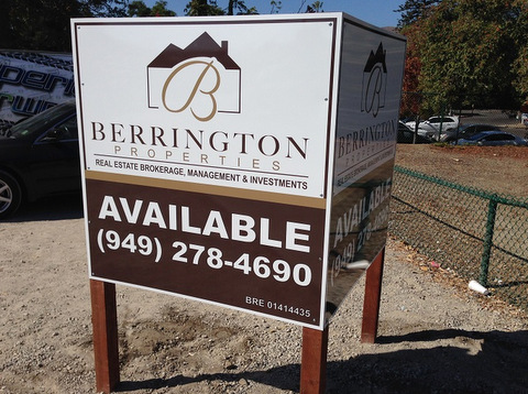 Commercial Real Estate V-Shaped Signs for Orange County