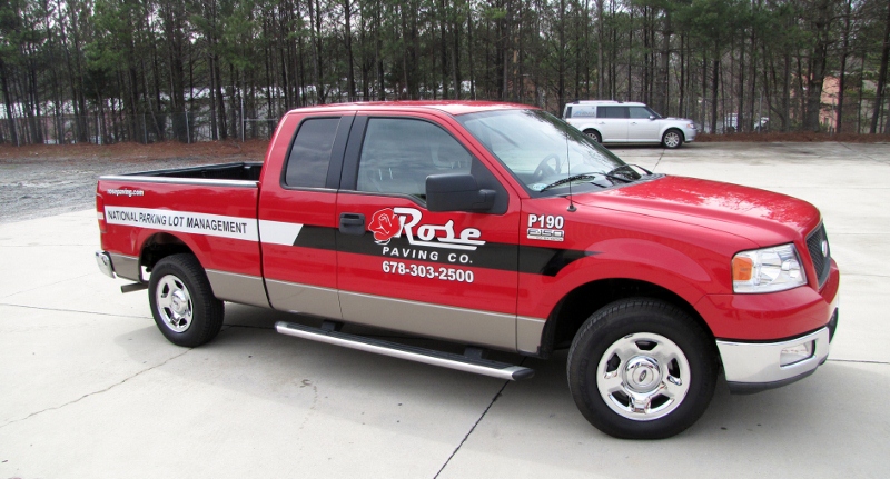 Reflective Vinyl truck graphics by Pinnacle Custom Signs