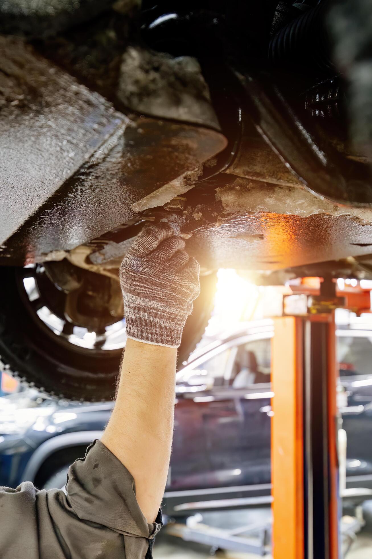 Los Gatos, CA — BMW 5 Series Oil Pan Gasket Leaks Explained by Mechanics