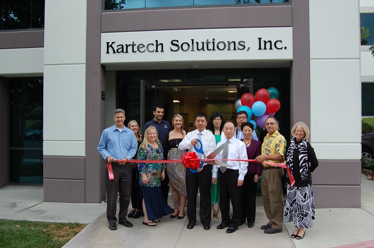KartechRibbonCutting_lo