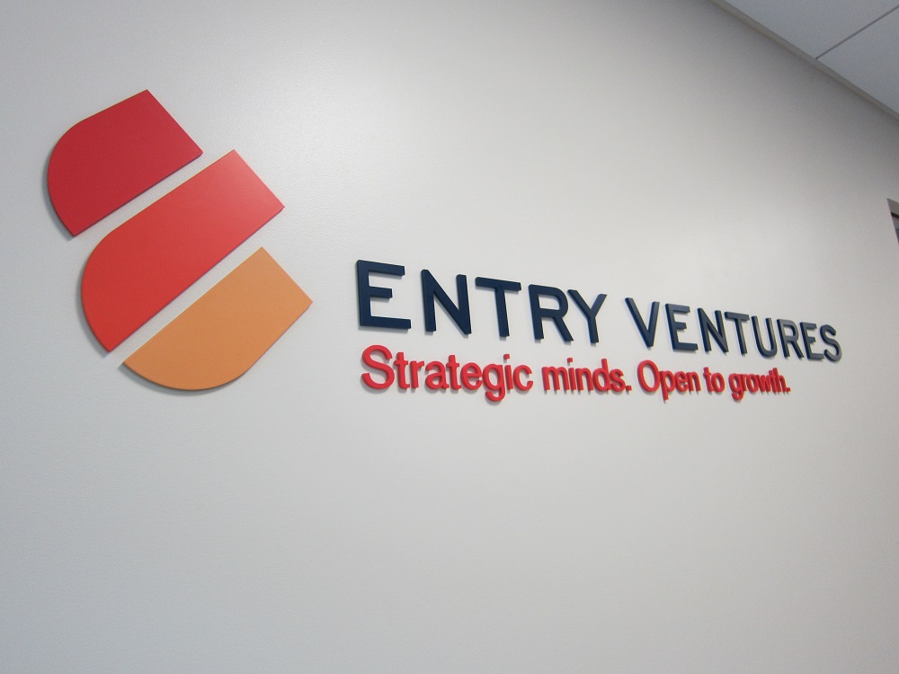 EntryVenturesClose_lo