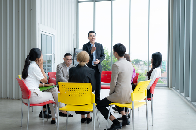 Raleigh, NC - Business Coach Offers Management Training Services for Developers